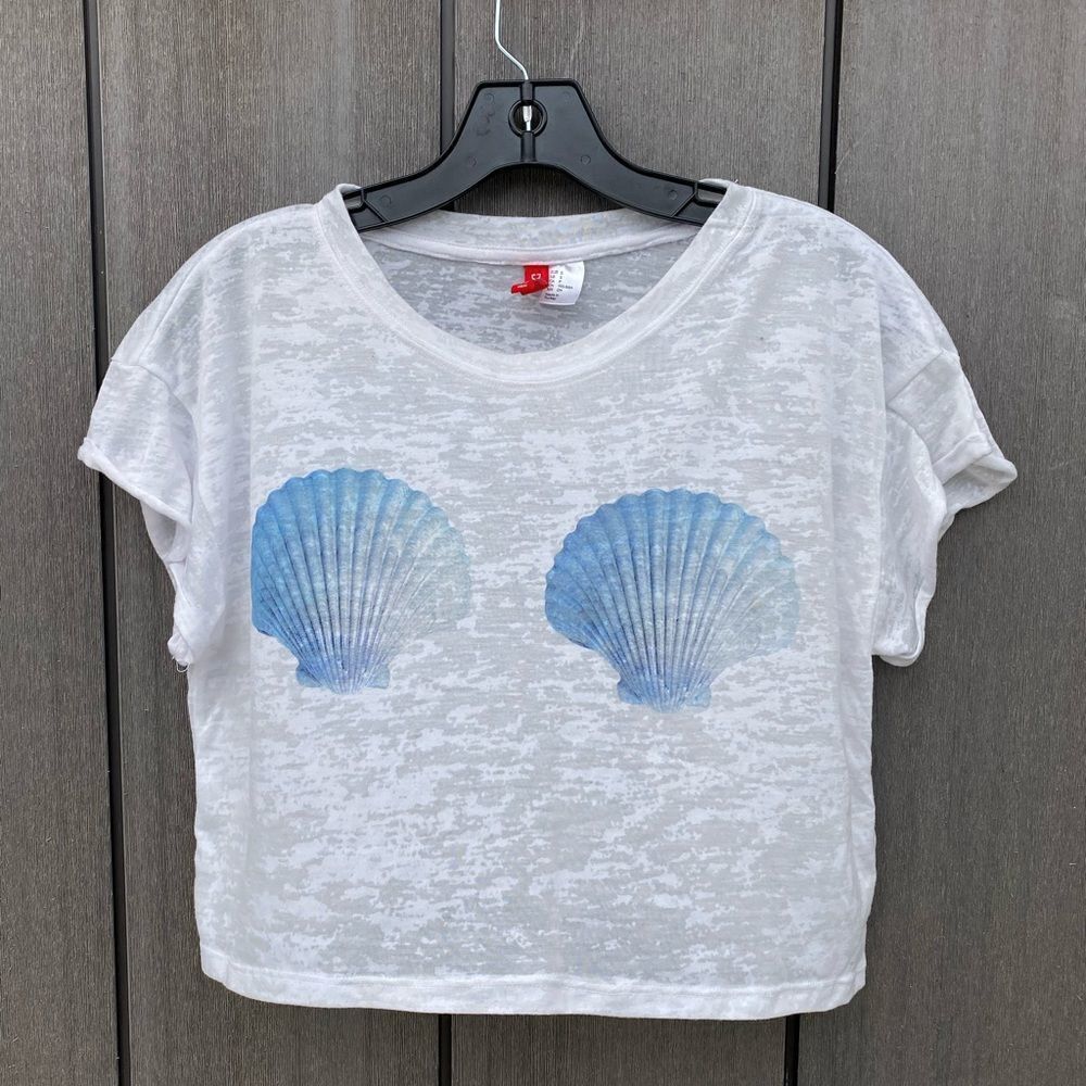 Divided Shells T-Shirt - Picture 8 of 8